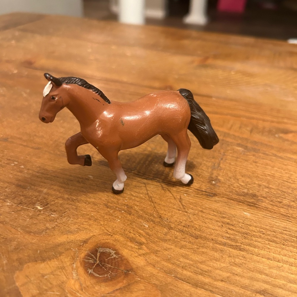 Funrise 1986 brown horse as is